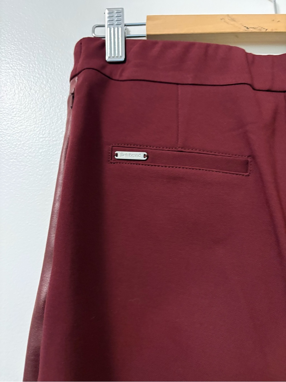 Betabrand Faux Burgundy Leather New Yoga Dress Pants Size Large Petite - Picture 9 of 13